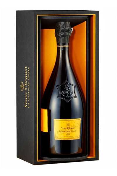 Veuve-Clicquot-La-Grande-Dame-Vintage-Champagne-Carousel-Gift-Box