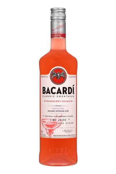 BACARDÍ-Classic-Cocktails-Strawberry-Daiquiri