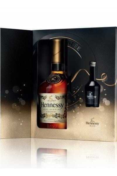 Hennessy-Cognac-VS-+-Hennessy-Black-Nip-(50ml)