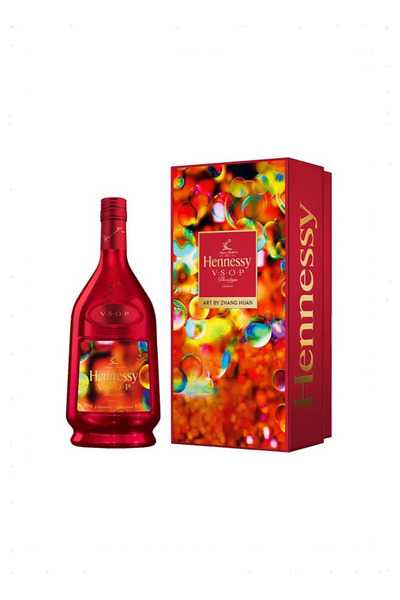Hennessy-VSOP-Limited-Edition-Lunar-New-Year-Gift-Pack